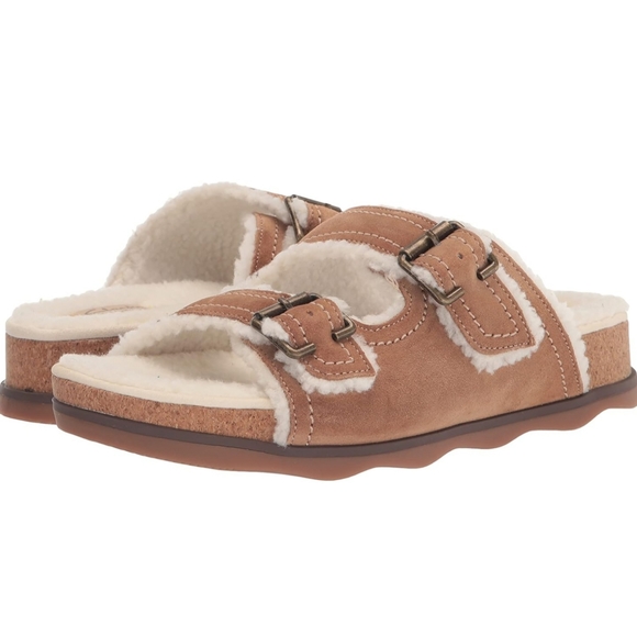 Brand New Adorable Clarks! Size 8.5. NWOT. - Picture 2 of 8